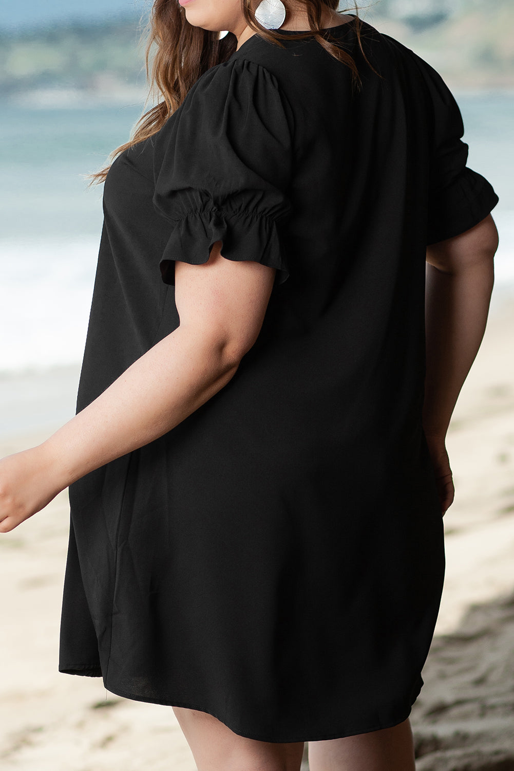 Black Solid Ruffled Puff Sleeve V Neck Plus Size Mini Dress